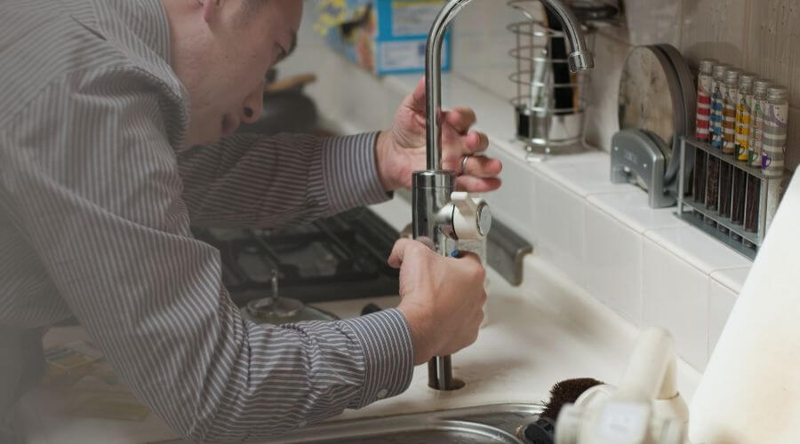 Expert burst pipe repair services in Le Sueur, MN